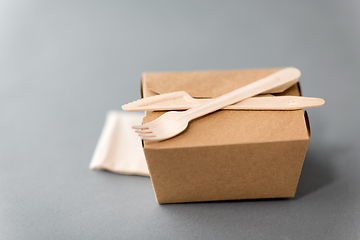 Image showing disposable paper box for takeaway food