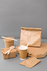 Image showing disposable paper containers for takeaway food