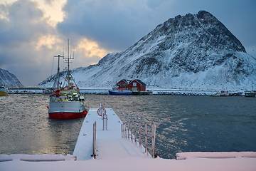 Image showing Traditional Norwegian fisherman\'s cabins and boats