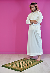 Image showing Young muslim man praying salat during Ramadan