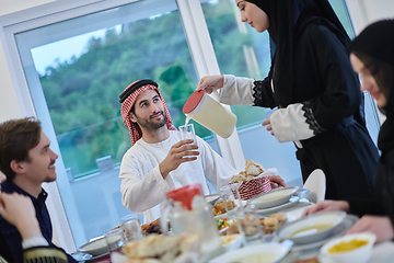 Image showing Muslim family having iftar together during Ramadan