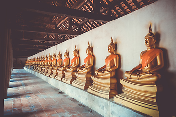 Image showing Gold Buddha statues, Wat Phutthaisawan temple, Ayutthaya, Thaila