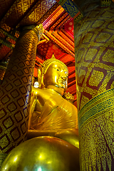 Image showing Gold Buddha statue, Wat Phanan Choeng, Ayutthaya, Thailand