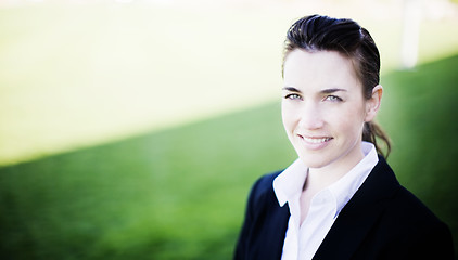 Image showing businesswoman smiling