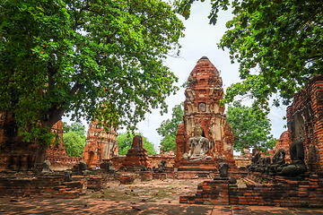 Image showing Buddha statue in Wat Mahathat, Ayutthaya, Thailand