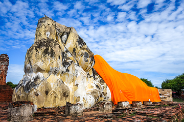 Image showing Reclining Buddha, Wat Lokaya Sutharam temple, Ayutthaya, Thailan