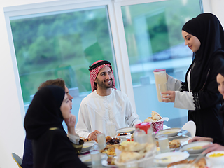 Image showing Muslim family having iftar together during Ramadan