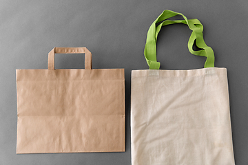 Image showing paper bag and reusable tote for food shopping