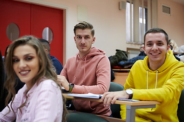 Image showing Students Gruop In the uni Amphitheather