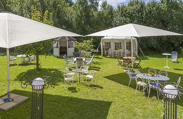 Image showing idyllic garden scenery