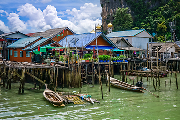 Image showing Koh Panyi fishing village, Phang Nga Bay, Thailand