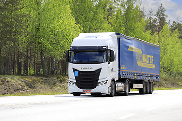 Image showing New Iveco S-Way Natural Power on Road