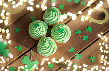 Image showing green cupcakes, horseshoes and shamrock