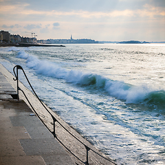 Image showing Wave on the Saint-Malo dike