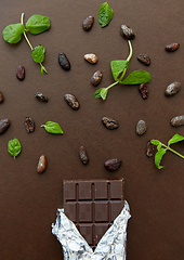 Image showing dark chocolate bar with peppermint and cocoa beans