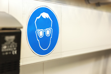 Image showing Laboratory safety glasses sign