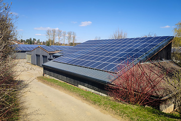 Image showing farm with solar plant on the roof