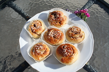 Image showing Buns with cinnamon