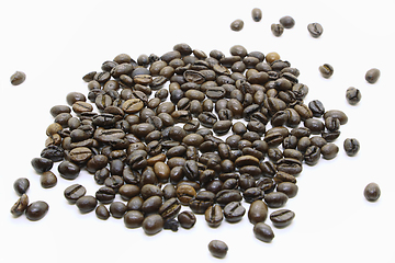 Image showing Coffee beans on white background