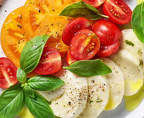 Image showing tomato and mozzarella