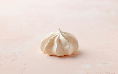 Image showing freshly baked meringue cookie