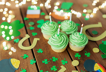Image showing green cupcakes and st patricks day party props