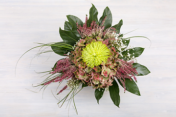 Image showing Bouquet of fresh white yellow roses