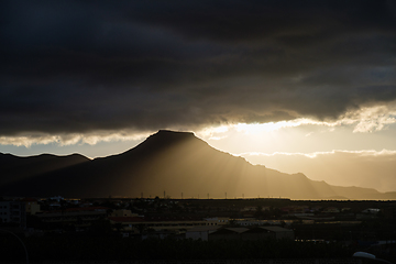 Image showing beautiful sunrise over mountain