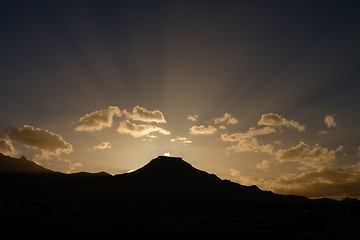 Image showing beautiful sunrise over mountain