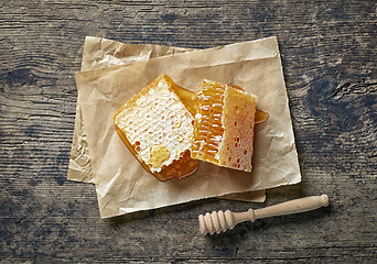 Image showing fresh honey comb pieces