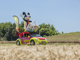 Image showing Le Journal de Mickey Car - Tour de France 2016