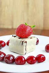 Image showing strawberry and cherries with cake