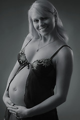 Image showing Pregnant woman