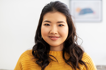 Image showing portrait of happy smiling asian young woman