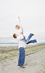 Image showing Caucasian couple on the beach