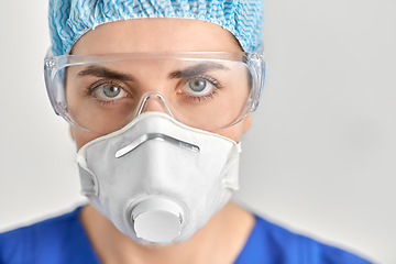 Image showing doctor in goggles and protective face mask