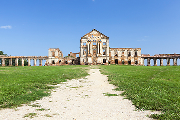 Image showing the ruins of an ancient castle