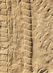 Image showing tracks on sand