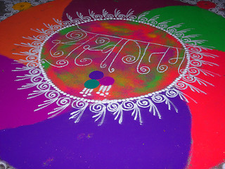 Image showing The art of Handpainting on the street-Rangoli1