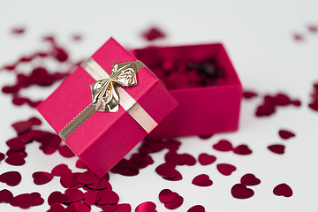 Image showing Valentine love gift box