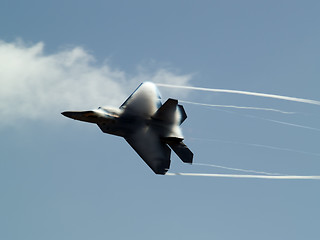 Image showing F-22 rapid turn