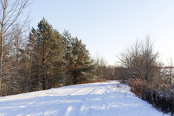 Image showing traces of the car in the snow