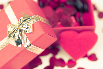Image showing Valentine love gift box