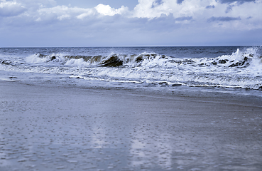 Image showing Rough water and waves in Pacific Ocean