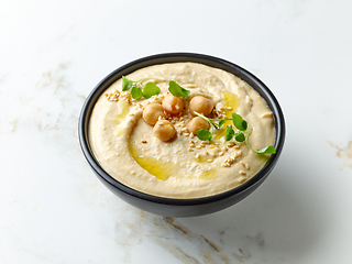 Image showing bowl of hummus