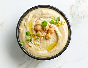 Image showing bowl of hummus