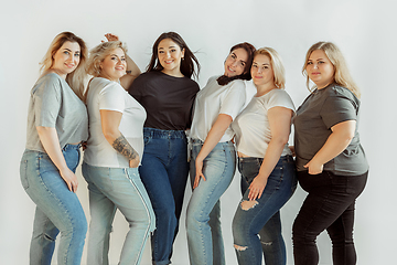 Image showing Young women in casual clothes having fun together. Bodypositive concept.