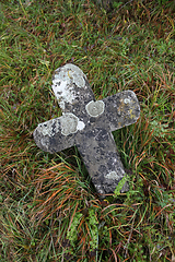 Image showing Stone cemetery cross