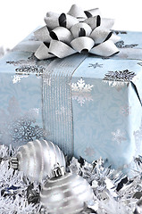 Image showing Christmas gift box