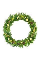 Image showing Cedar Mistletoe and Ivy Winter Wreath